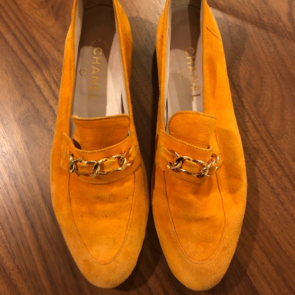 Vintage Chanel Orange Suede flats